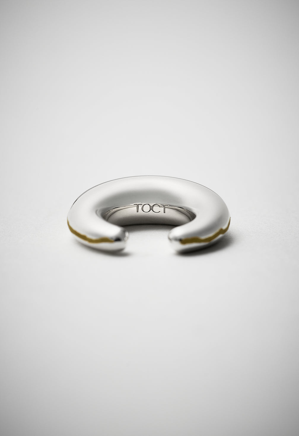 Ear cuff　010